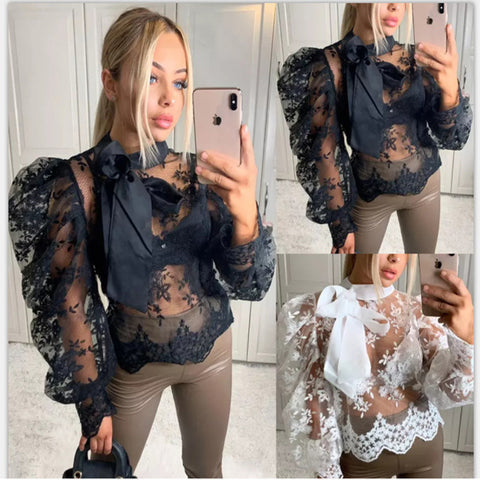 Looty Lush Lace embroidered bow top