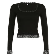 Lace U-neck Long-sleeved T-shirt